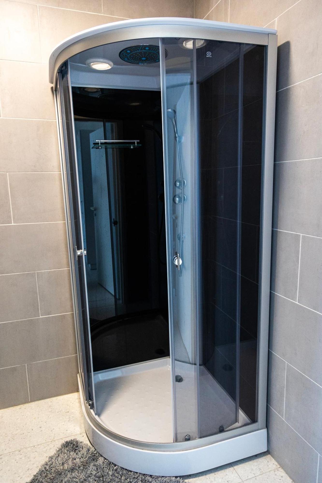 Rooms Park Скуодас Екстер'єр фото